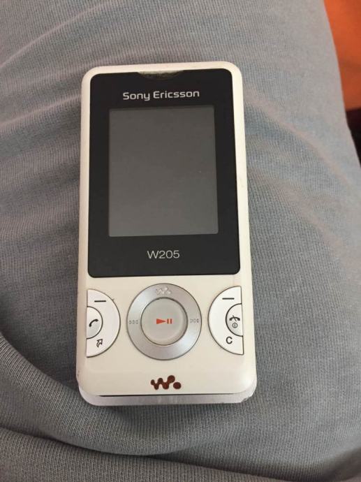 Sony Ericsson w205i VIP