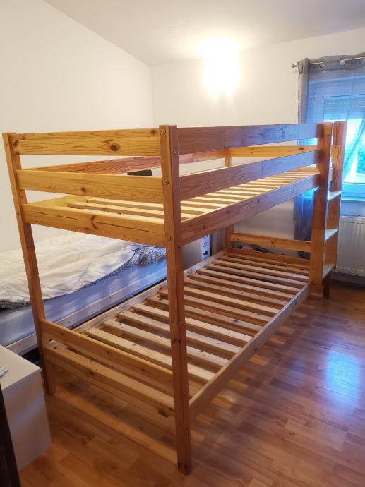 Drveni krevet na kat 90x200