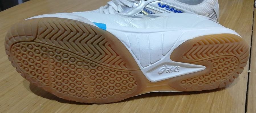 asics butterfly shoes