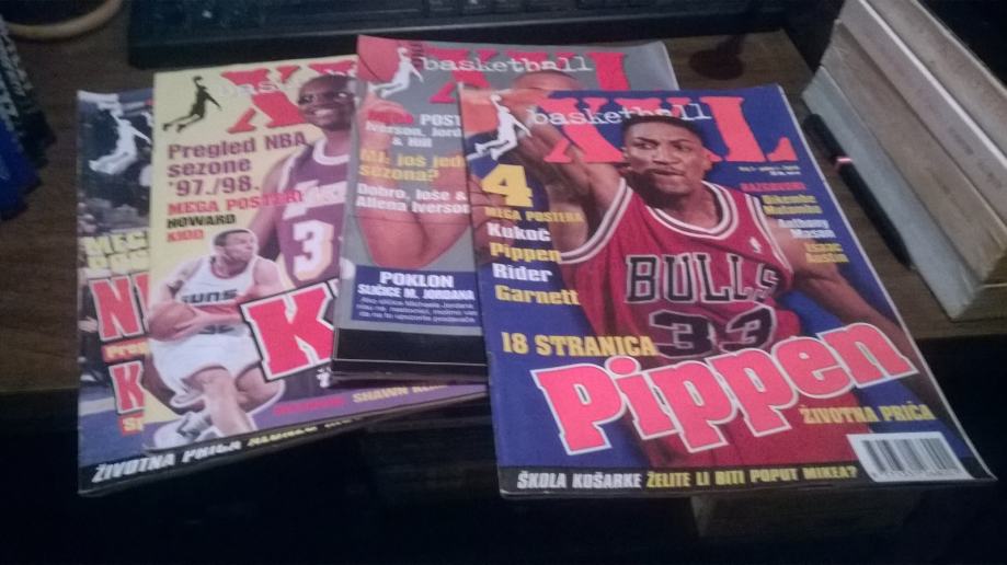 XXL BASKETBALL ČASOPIS + POSTER