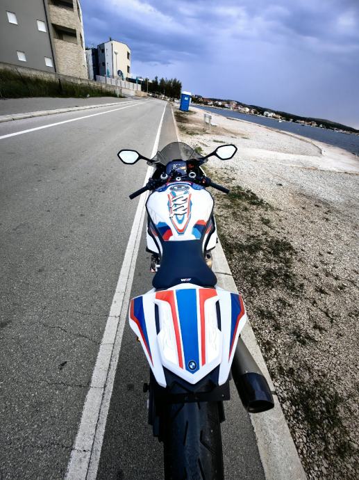 bmw-s1000rr-m-paket-2020-god