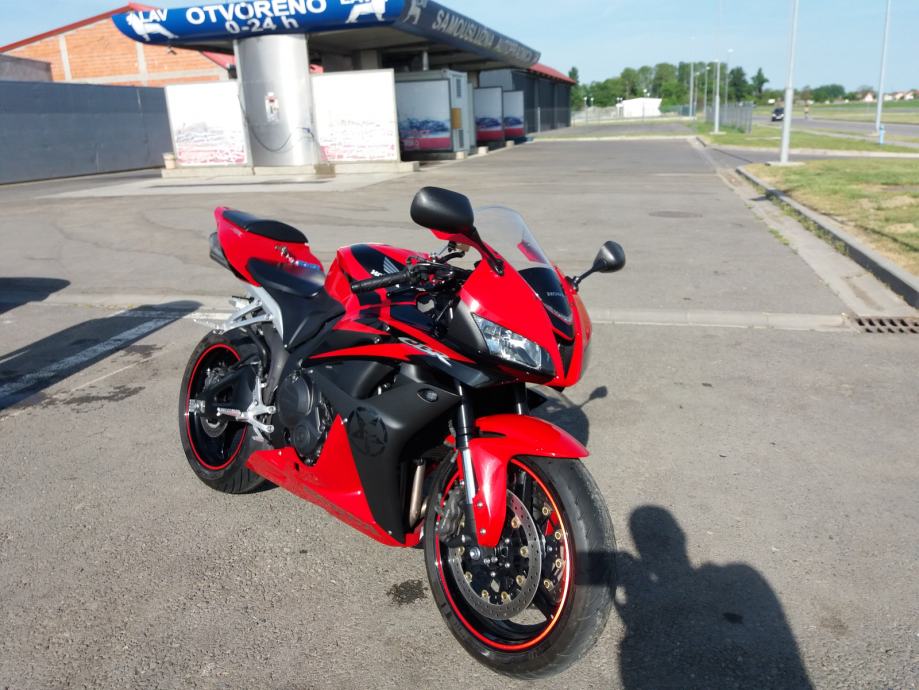 Хонда sbr 600