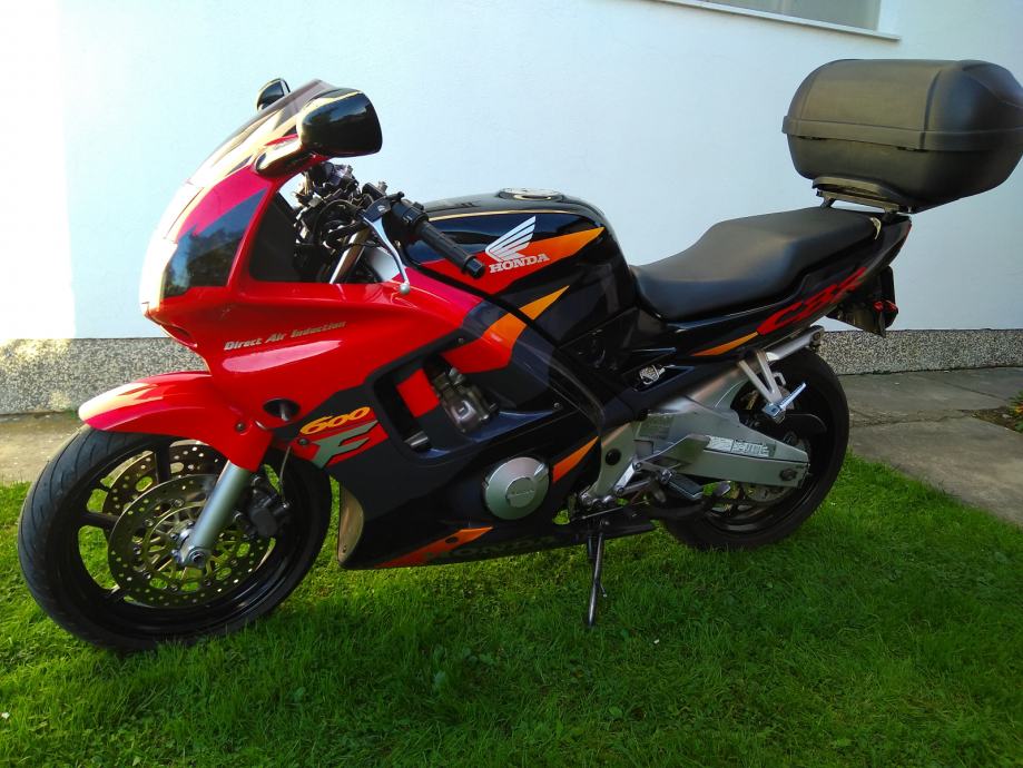 Honda cbr f
