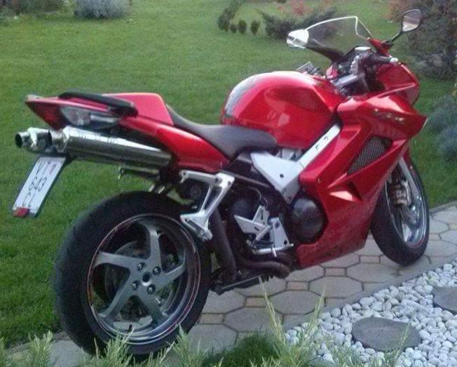 Honda vfr 800 2006