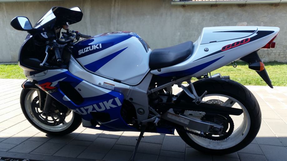 Suzuki Gsx R 600 K1