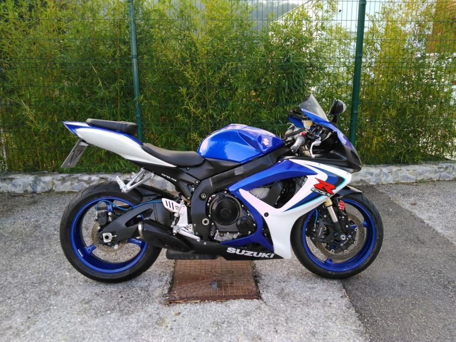 Suzuki Gsxr 600 600 Vozi se sa a2 Kategorijom, 2006 god.