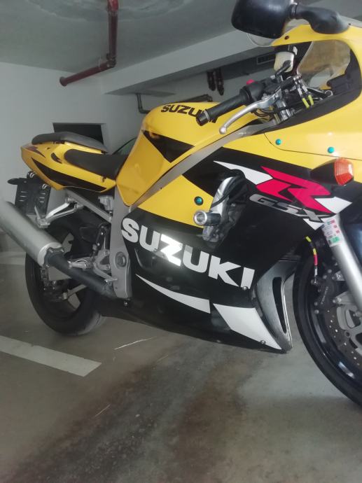 thumbnail image 2 of Black Mirror Base Plates / Block Off Plates For 2001-2005 Suzuki GSXR600 (K1-K4) 2 of 5