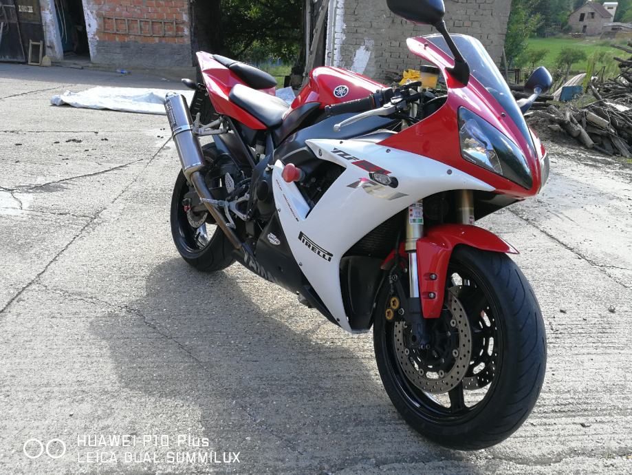 2003 R1 1000 Yamaha R1 1000 cm3, 2003 god.