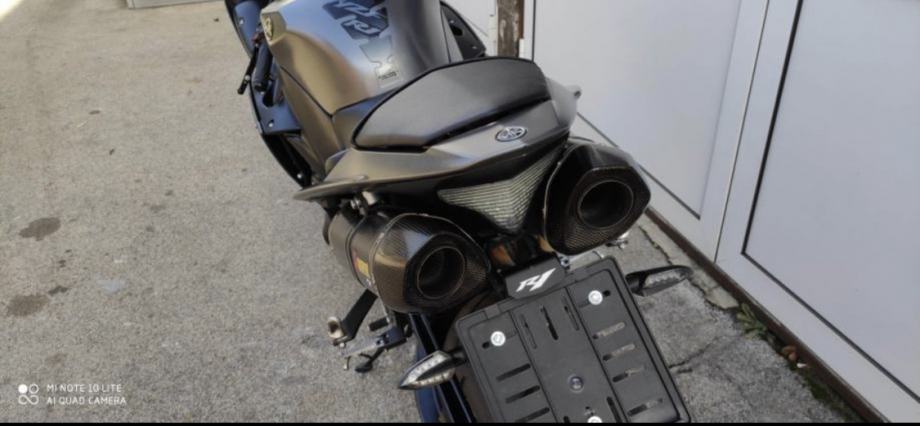 Yamaha R1 Big Bang(REDIZAJN) 999 cm3, 2014 god.