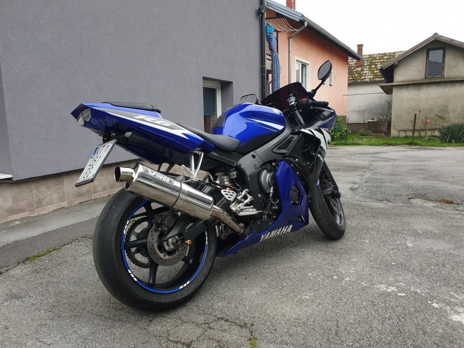 Yamaha R6, 2003 god.