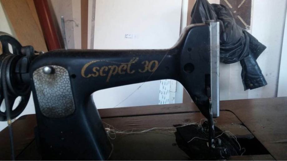 Csepel 30 швейная машина Csepel 30 швейная машина