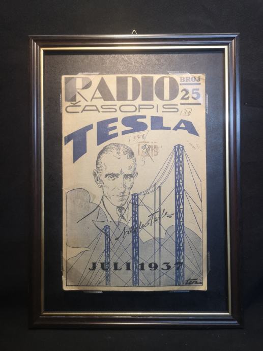 Slika sa radio časopisom Tesla juli 1937. godine