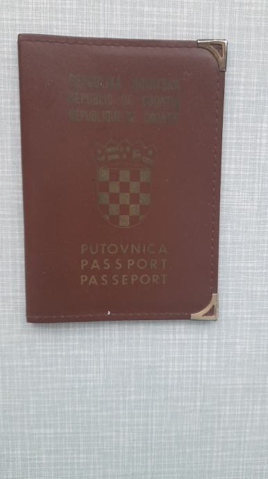 stara knjižica putovnica
