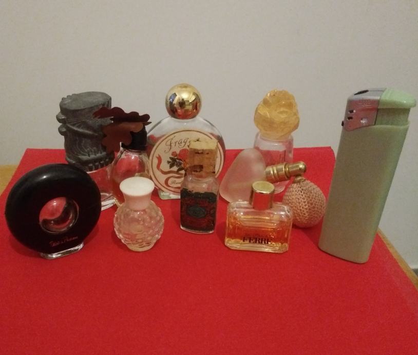Stare mini bočice od parfema - lot