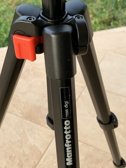 Manfrotto 728B digi stativ