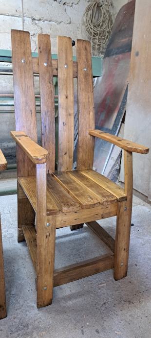 hrastove rustikalne stolice