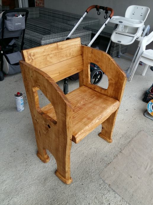 Masivni drveni stolac Klupa Rucni rad od jasena