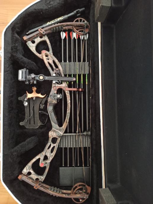 Hoyt TEC LITE Rampage XT LH (za lijevaka), komplet