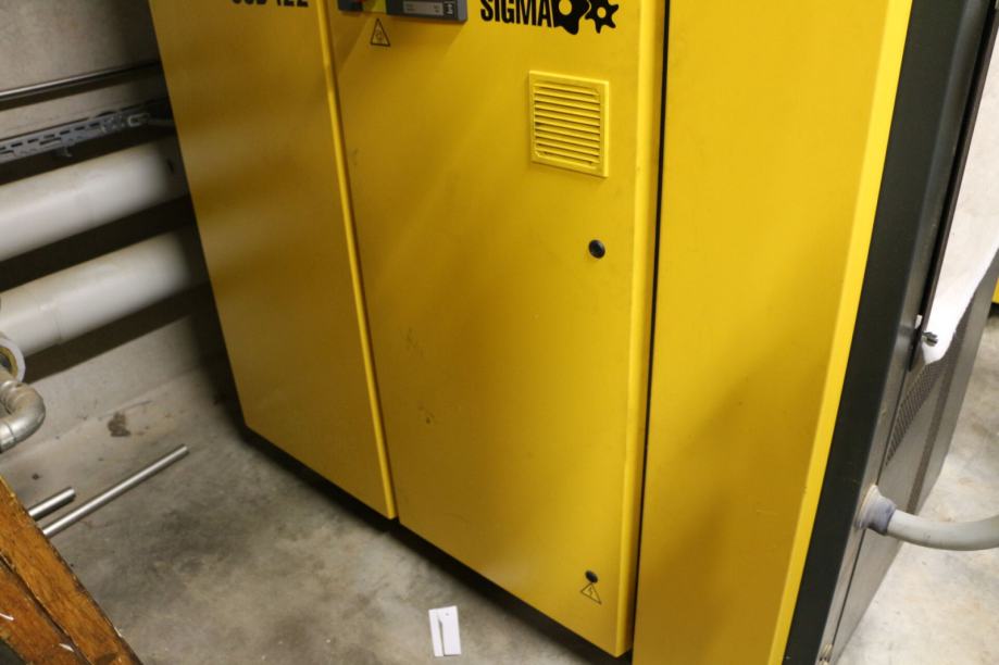 kompresor-za-zrak-kaeser-csd-122-screw-compressor