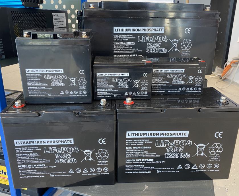 bluettoth-lcd-300ah-12-8v-lifepo4-litij-ionski-akumulatori-baterije