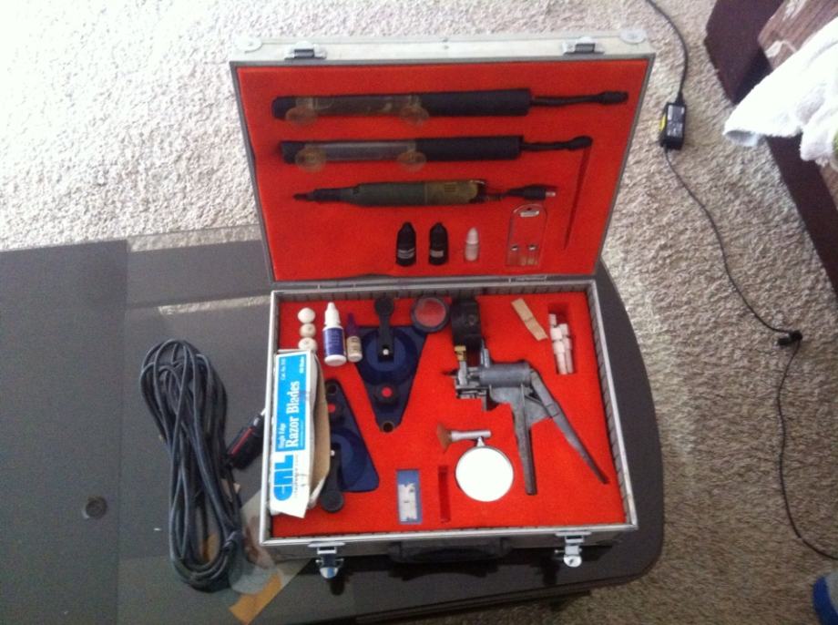 set za popravak auto stakla