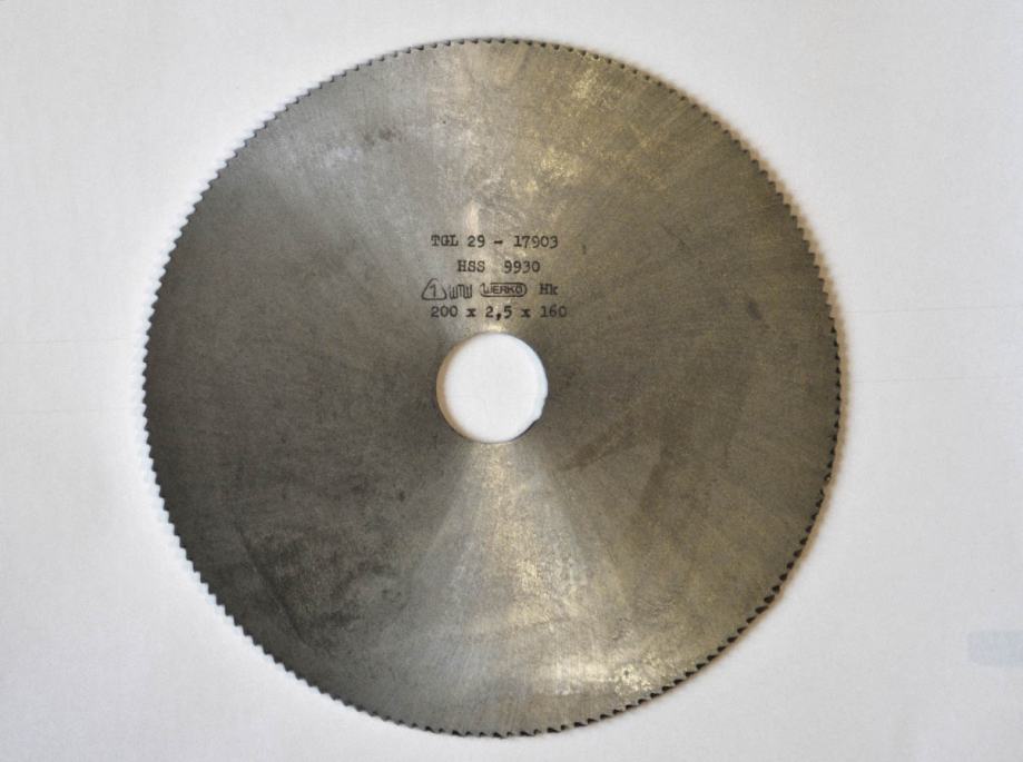 Cirkular pila za metal promjera 200x2,5x32 mm, HSS