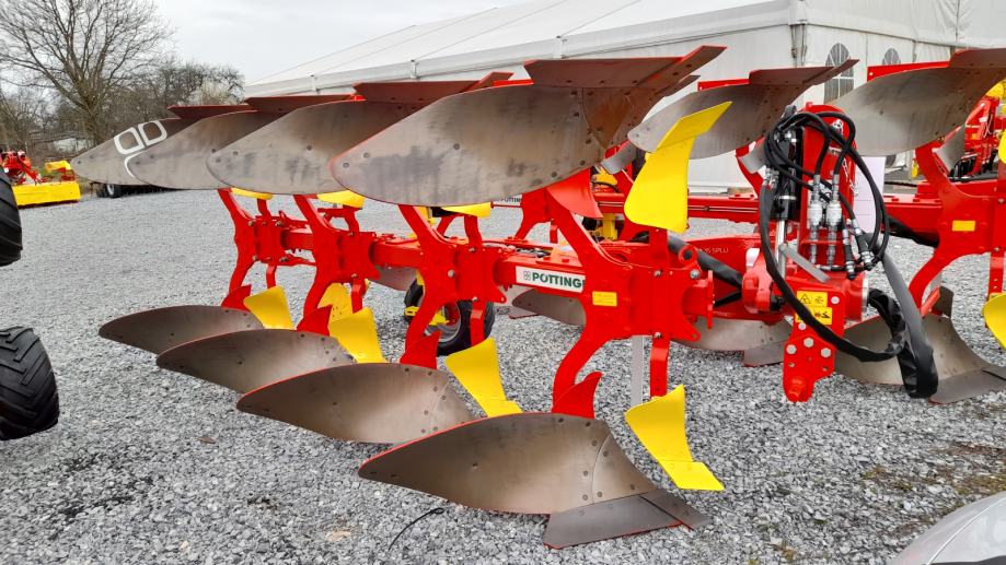 Plug 4 brazde Pottinger SERVO 35 S plus