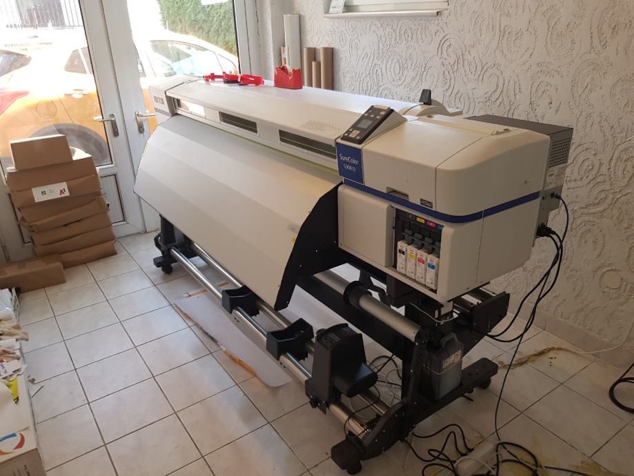 Epson SCS 30610 printer, Mimaki cutter, Laminator