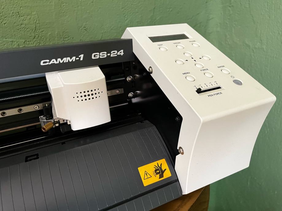 Roland GS24 cutter/plotter
