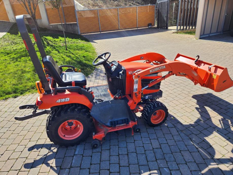 Kubota LA243 Prednji Utovarivač