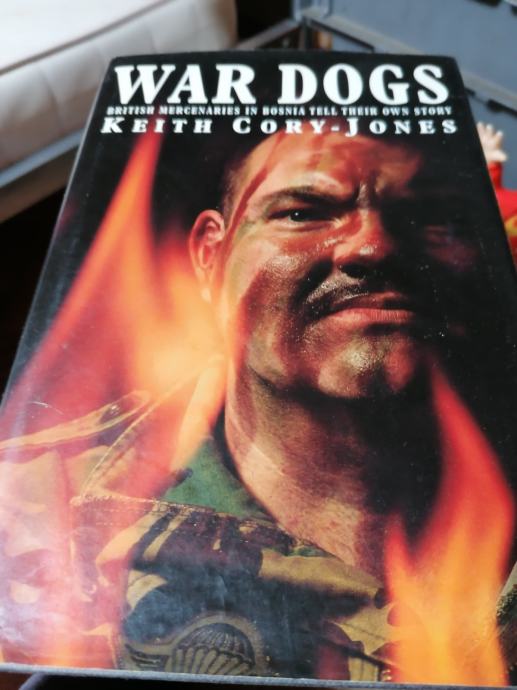 War dogs, knjiga o plaćenicima, engleski jezik