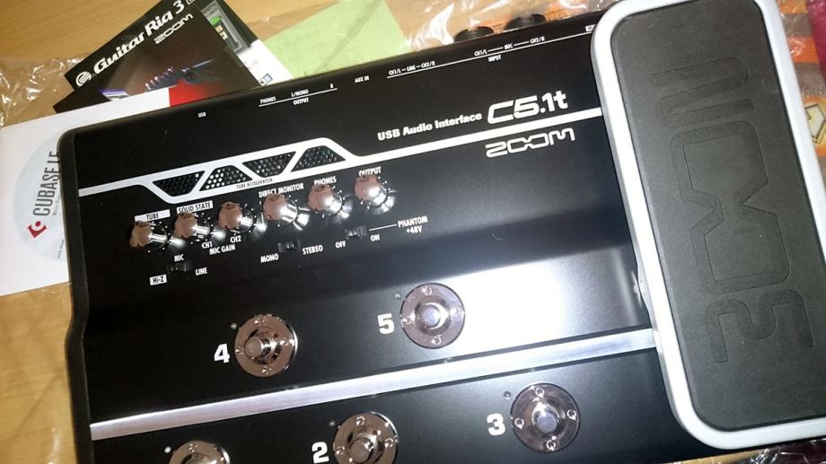 ZOOM C5.1t Foot Controller / USB 2.0 Audio Interface, Tube amp