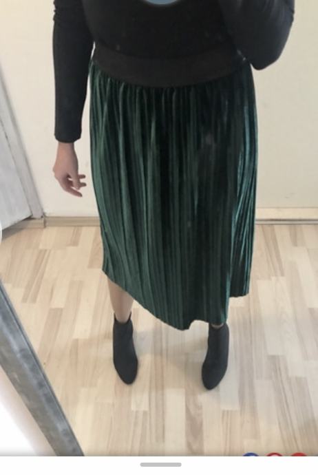 Smaragdna plišanja suknja