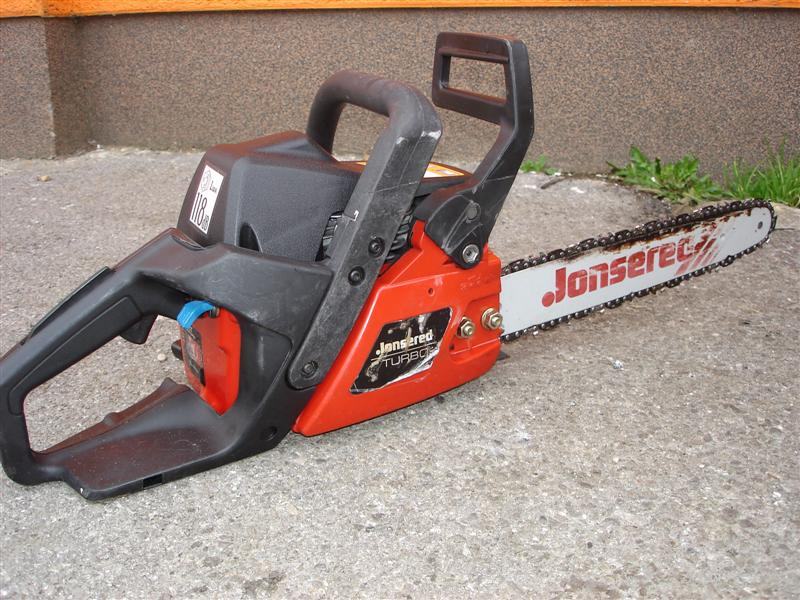 motorna-pila-jonsered-cs2137