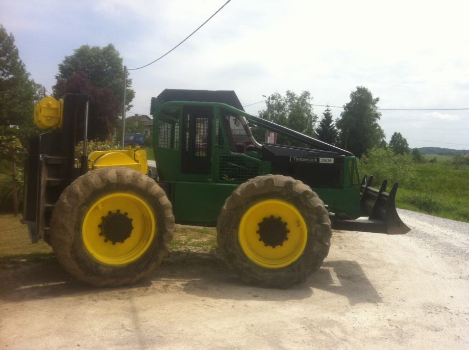 sumski traktor timberjack 240A