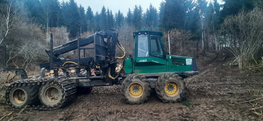 TIMBERJACK 1110D šumski traktor s hidrauličnom dizalicom - FORWARDER