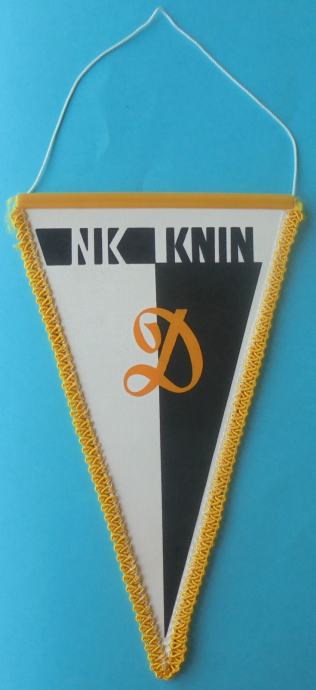 NK DINARA KNIN stara ex Yu nogometna zastavica iz 1980-tih * Veća