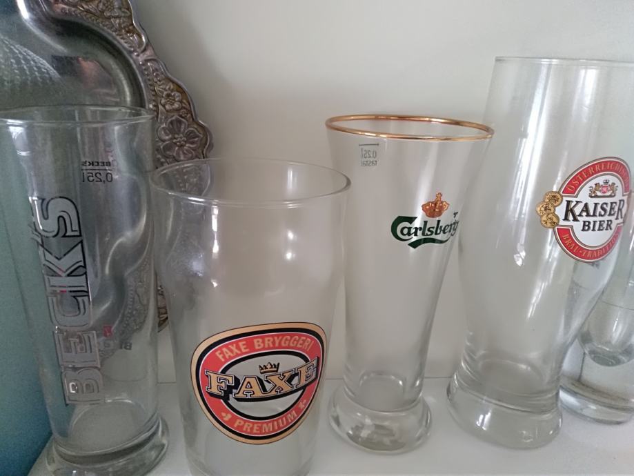 čaše i krigle za kolekcionare