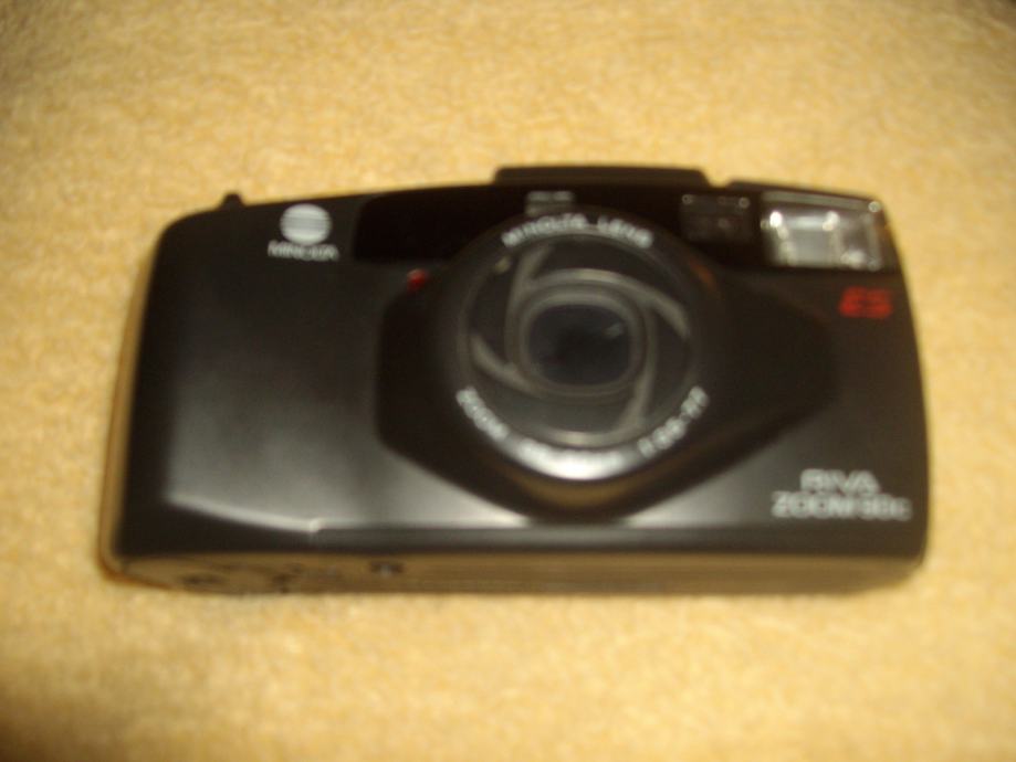 Fotoaparat Riva zoom 90