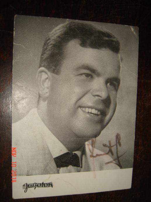 fotografija i potpis poznatog pjevača iz 60 tih Sabahudin KURT