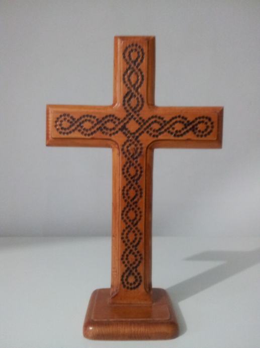 Križ na stalku