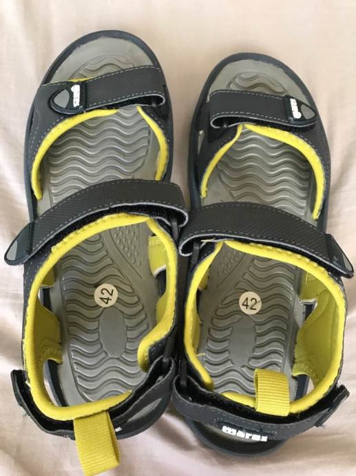 sandale 42