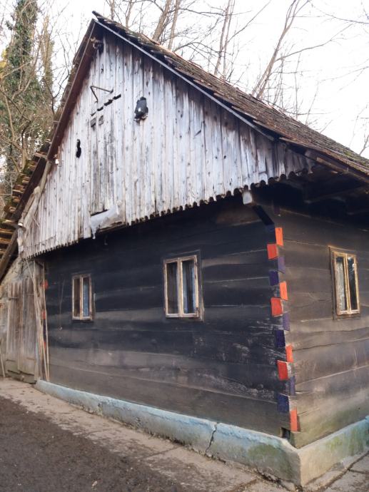 Starinska drvena kuća