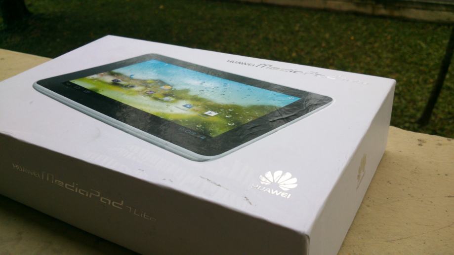 Huawei tablet pc mediapad 7 lite, 8gb, WiFi + 3G,1gb RAM,otključan