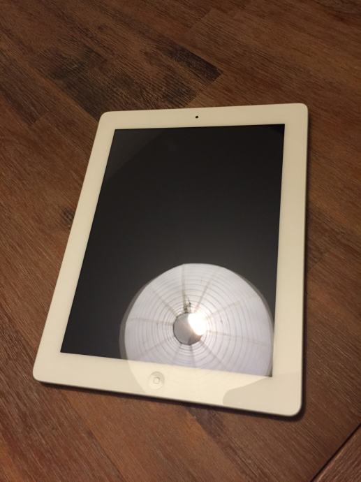 iPad 3 bijeli