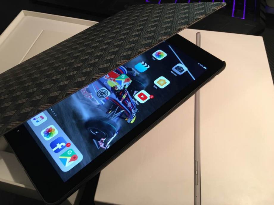 iPad Air 2 128gb, wifi + CELLULAR, izrazito očuvan, KAO NOV