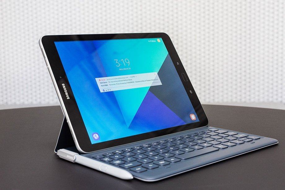 Samsung Book Cover Keyboard Tab S3