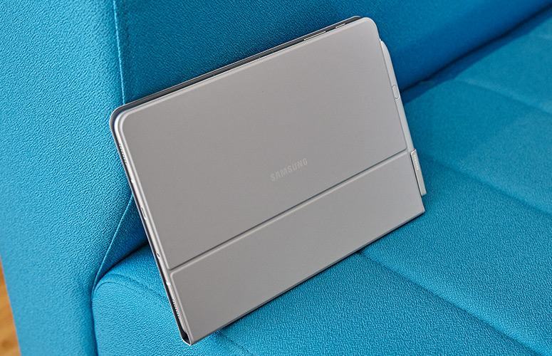 Samsung Book Cover Keyboard Tab S3
