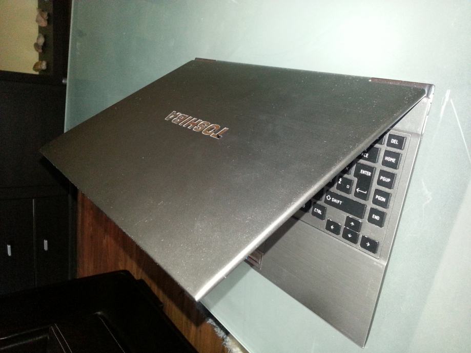 Ultrabook Toshiba portage Z830 13,3"