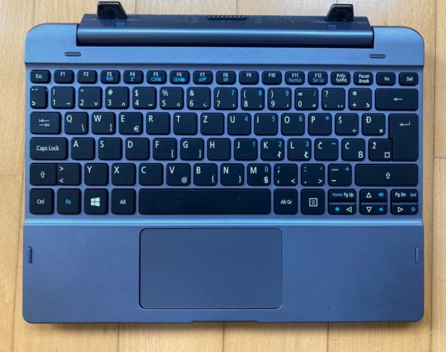 Acer One 10 (S1002) 2in1 laptop i tablet u jednom (Windows)